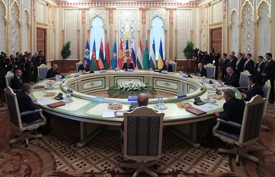 President Vladimir Putin attends CIS Heads of State Council meeting in Dushanbe