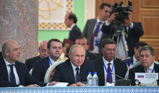 President Vladimir Putin attends CIS Heads of State Council meeting in Dushanbe