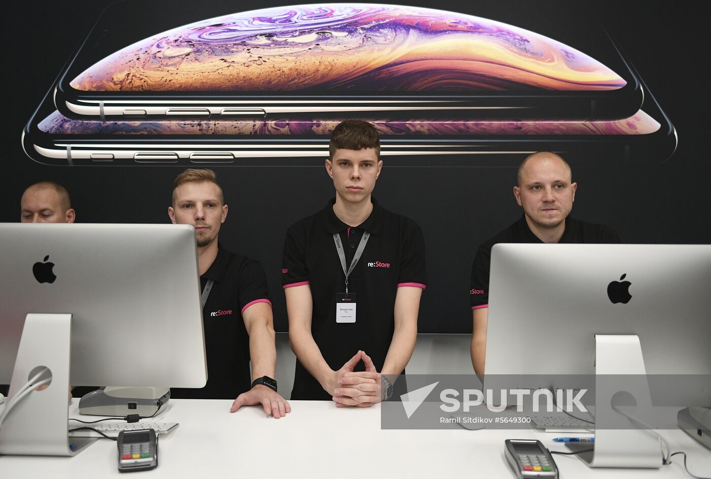 Russia New iPhones