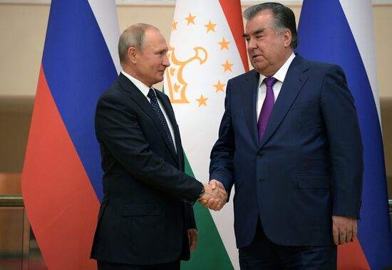 President Vladimir Putin attends CIS Heads of State Council meeting in Dushanbe
