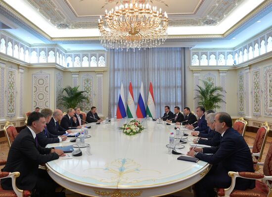 President Vladimir Putin attends CIS Heads of State Council meeting in Dushanbe