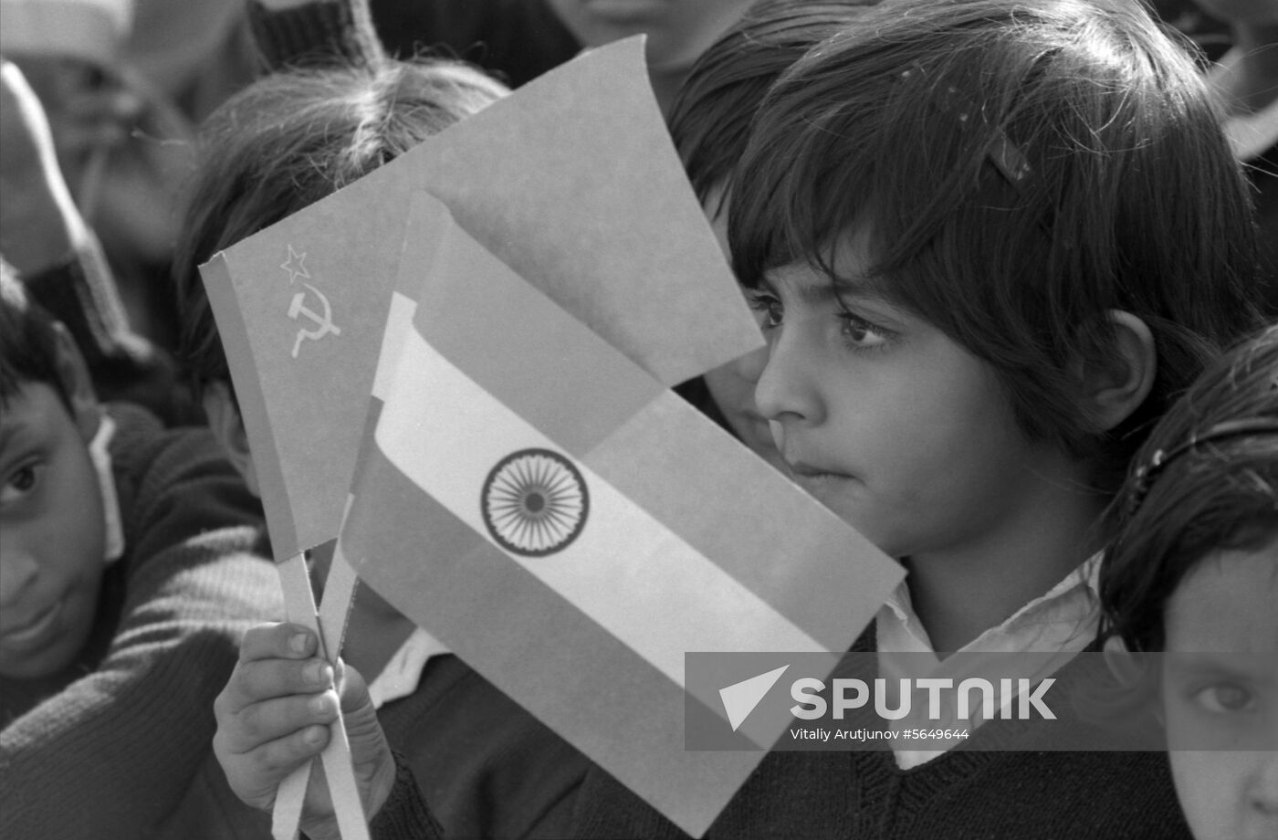 Soviet delegation visits India