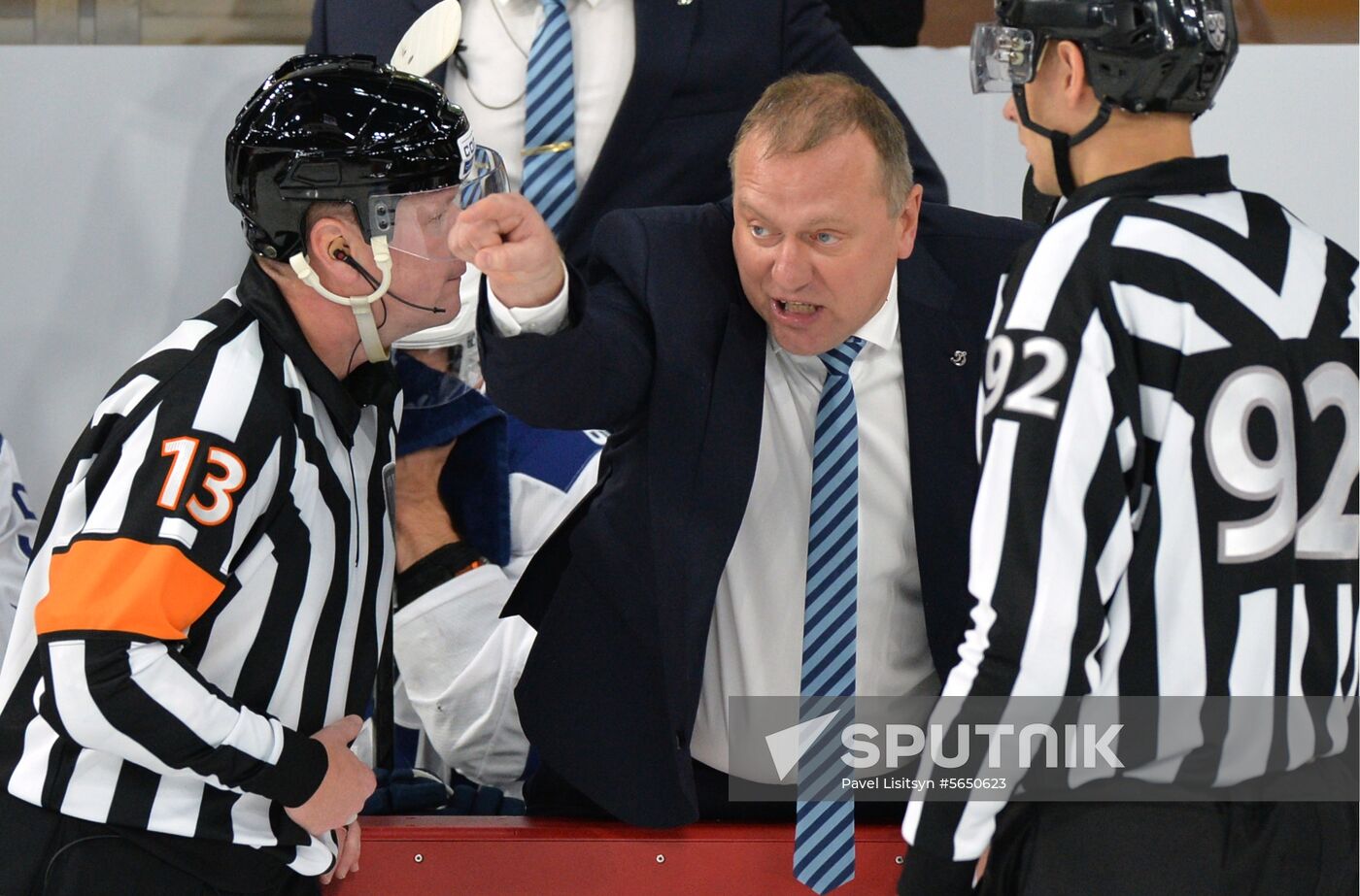 Russia Ice Hockey Avtomobilist - Dynamo