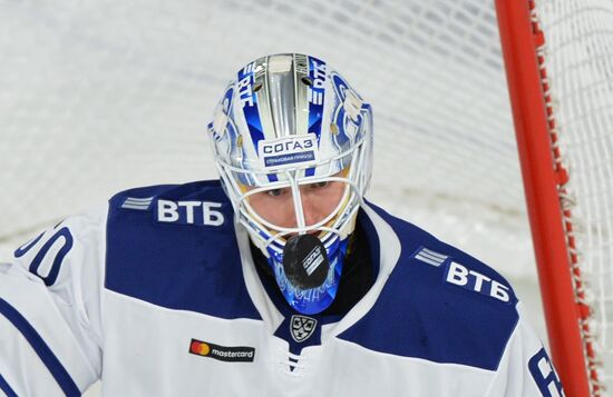 Russia Ice Hockey Avtomobilist - Dynamo