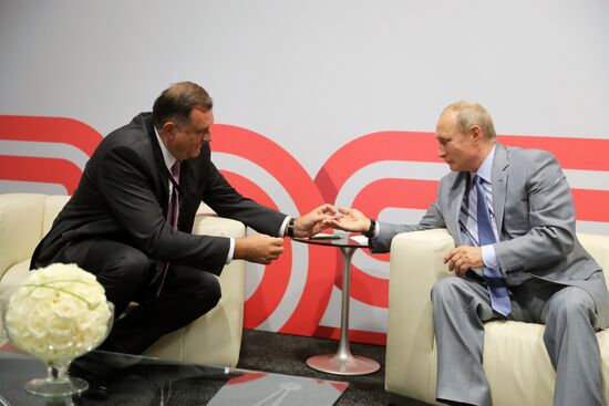 President Vladimir Putin meets with President of Republika Srpska Milorad Dodik