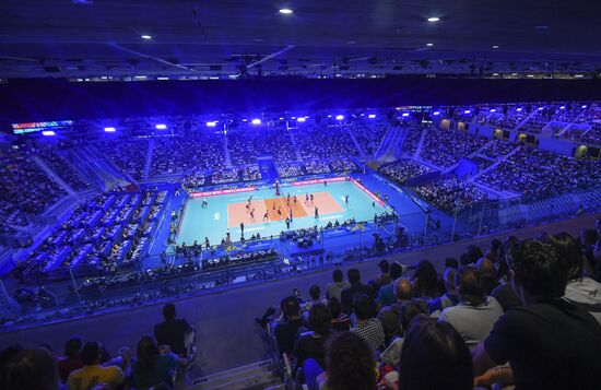 Italy Volleyball Worlds Serbia - USA
