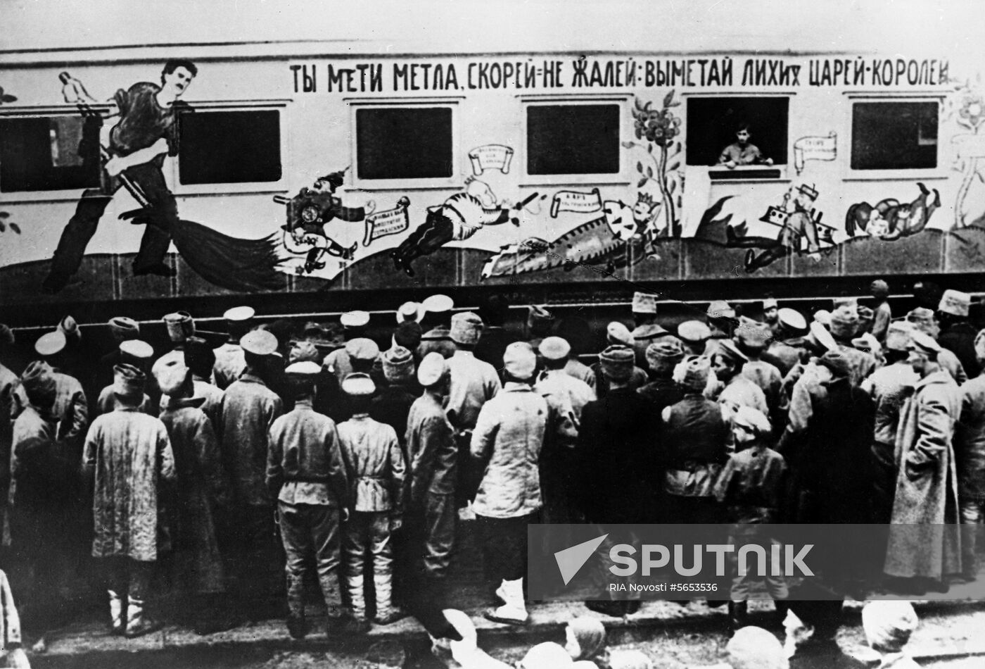 October Revolution propaganda train