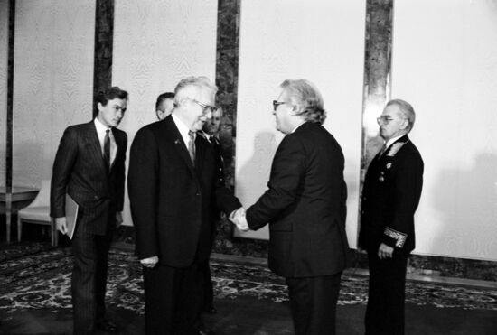 Presentation of credentials by Ambassador of Malta to USSR