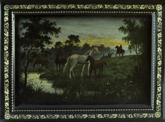 Fedoskino lacquer miniature.