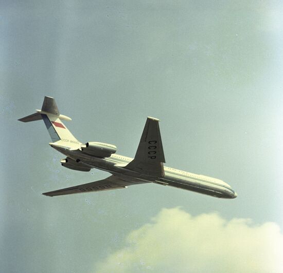 Soviet Il-62 plane