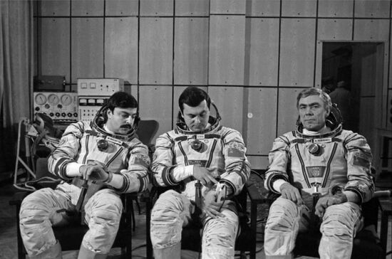 Soyuz TM-4