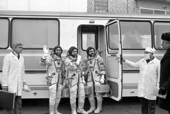 Soyuz TM-4