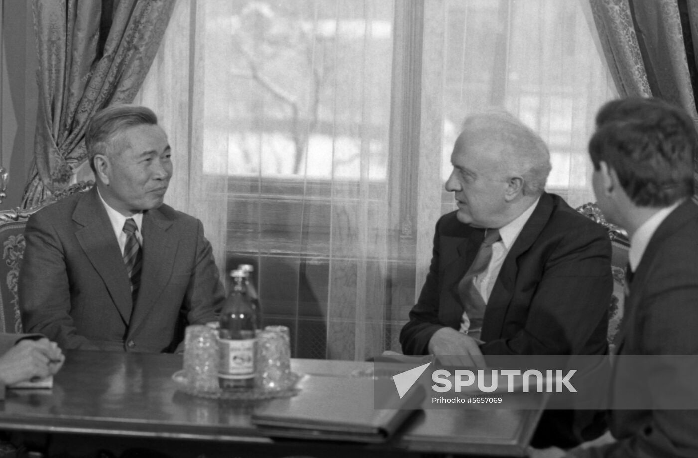 Delegation of Socialist Republic of Vietnam visits USSR