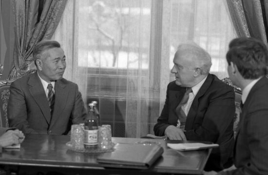 Delegation of Socialist Republic of Vietnam visits USSR