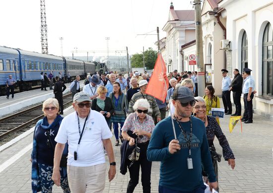 Golden Eagle train arrives in Grozny