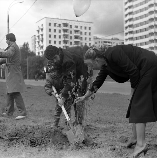 Atom youth housing cooperative