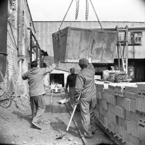 Atom youth housing cooperative