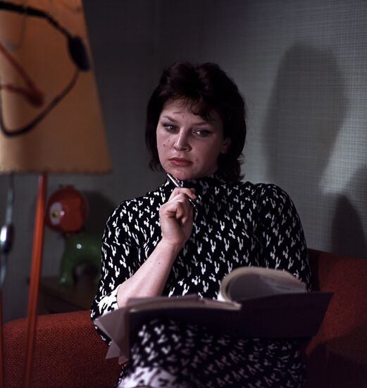 Soviet actress Elza Lezhdei