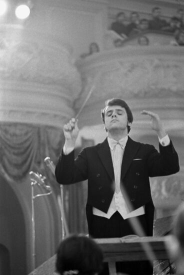 Alexander Lazarev