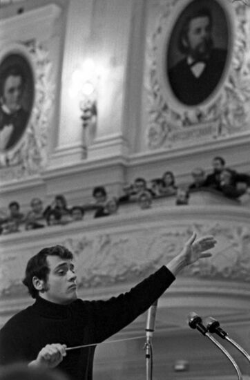 Alexander Lazarev