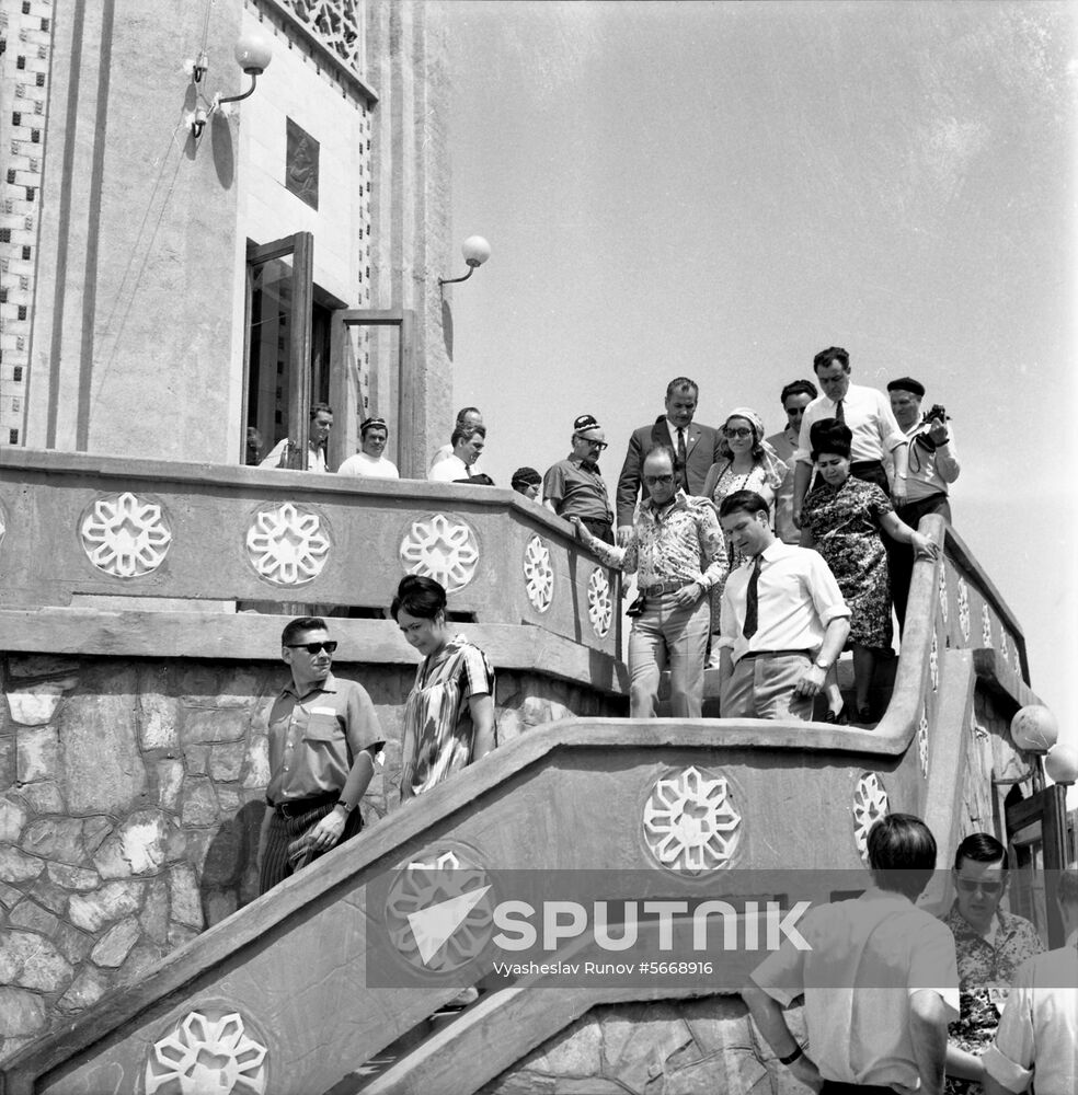 Canadian Prime Minister Pierre Trudeau visits USSR