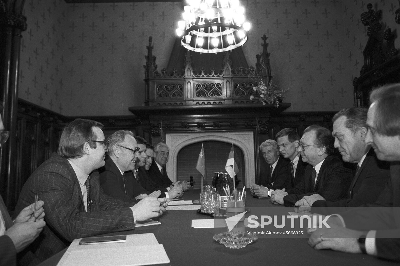 German delegation visits USSR