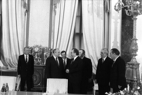 German delegation visits USSR