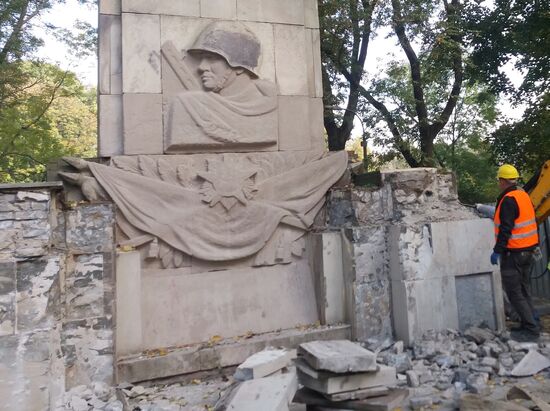 Poland Russia Soviet Monument