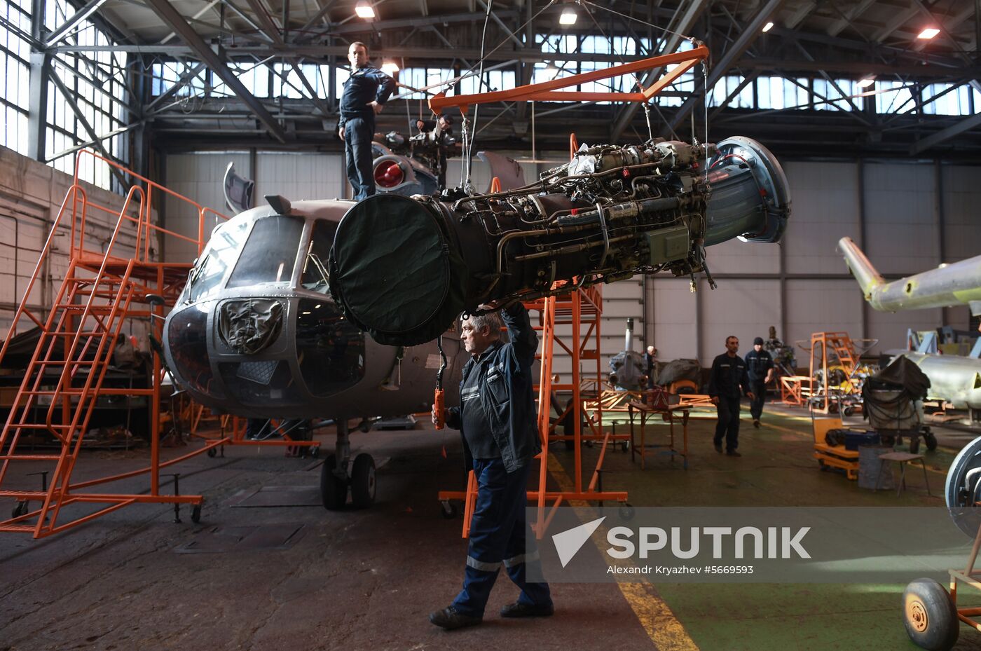 Russia Helicopter Repair 