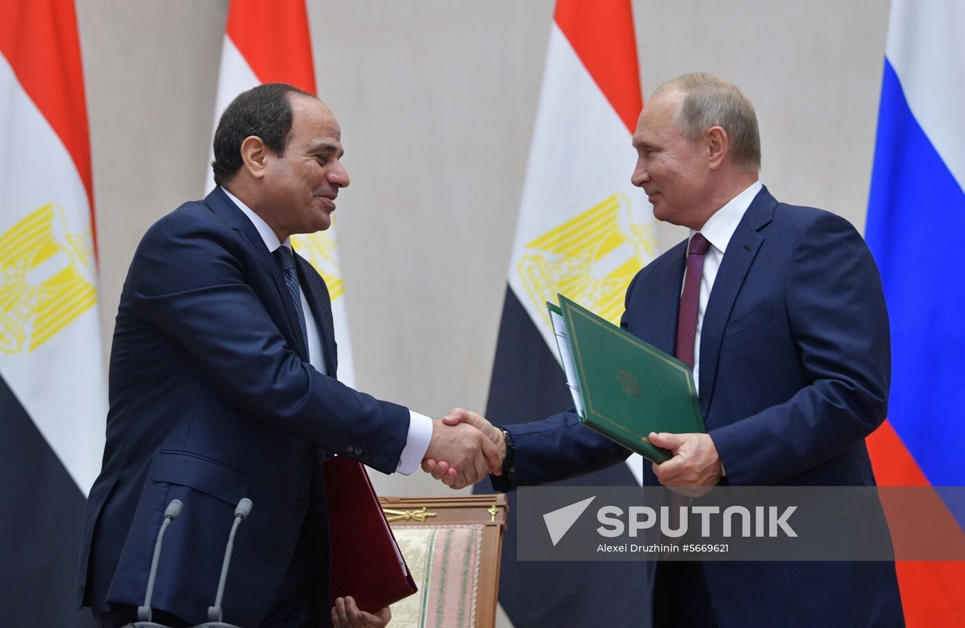 President Vladimir Putin meets with Egyptian President Abdel Fattah el-Sisi