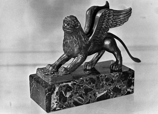 Lion of Saint Mark figurine