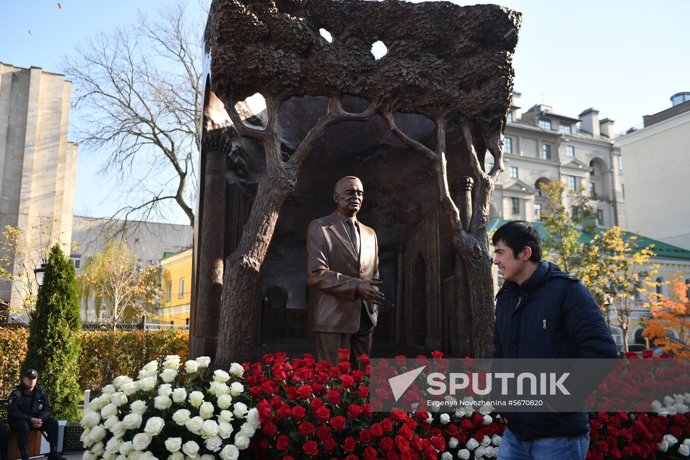 Russia Uzbekistan Karimov Statue