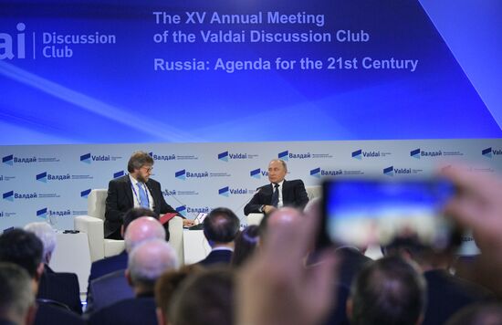 President Putin attends Valdai Club meeting