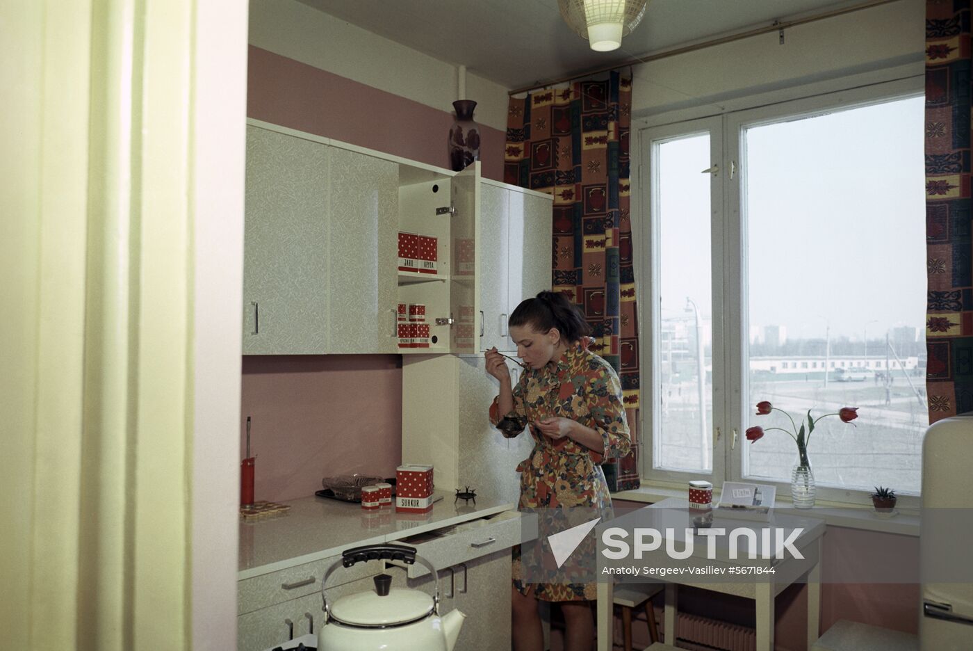 Soviet people's everyday life