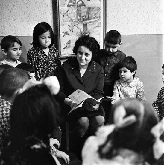 Children's poet Gulchehra Suleymanova