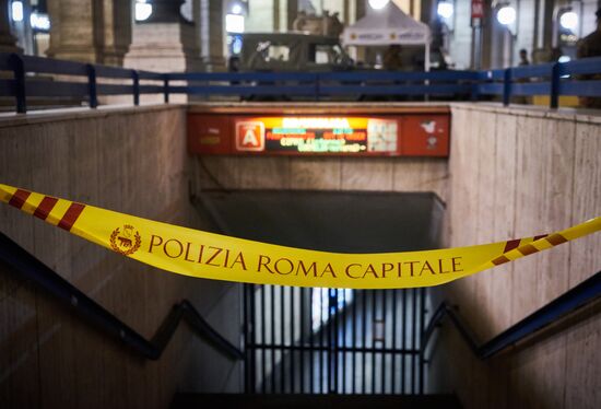 CSKA fans injured when subway escalator collapses in Rome
