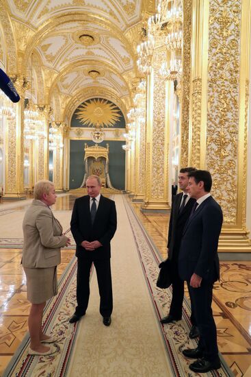 President Vladimir Putin meets with Italian Prime Minister Giuseppe Conte
