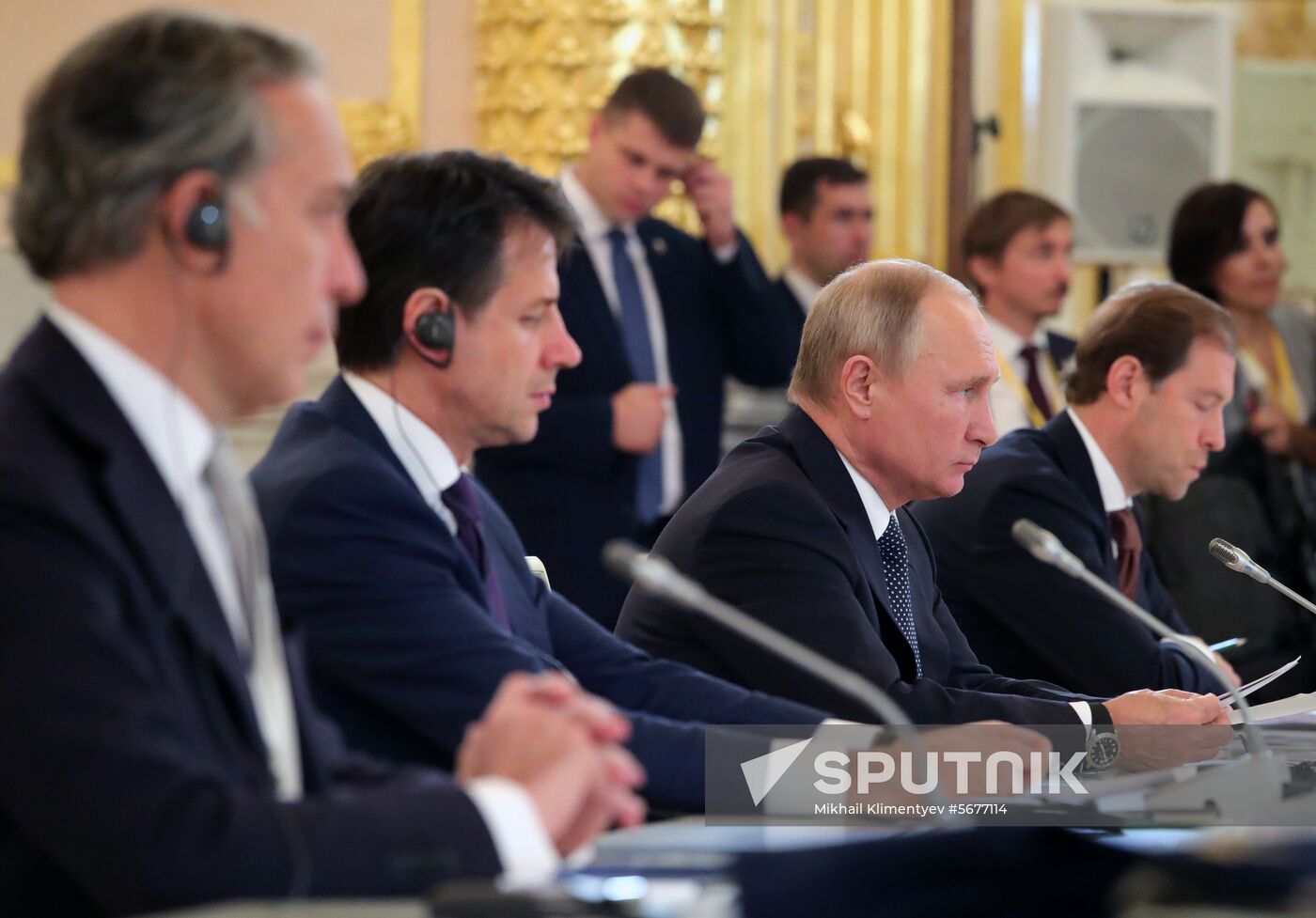 President Vladimir Putin meets with Italian Prime Minister Giuseppe Conte