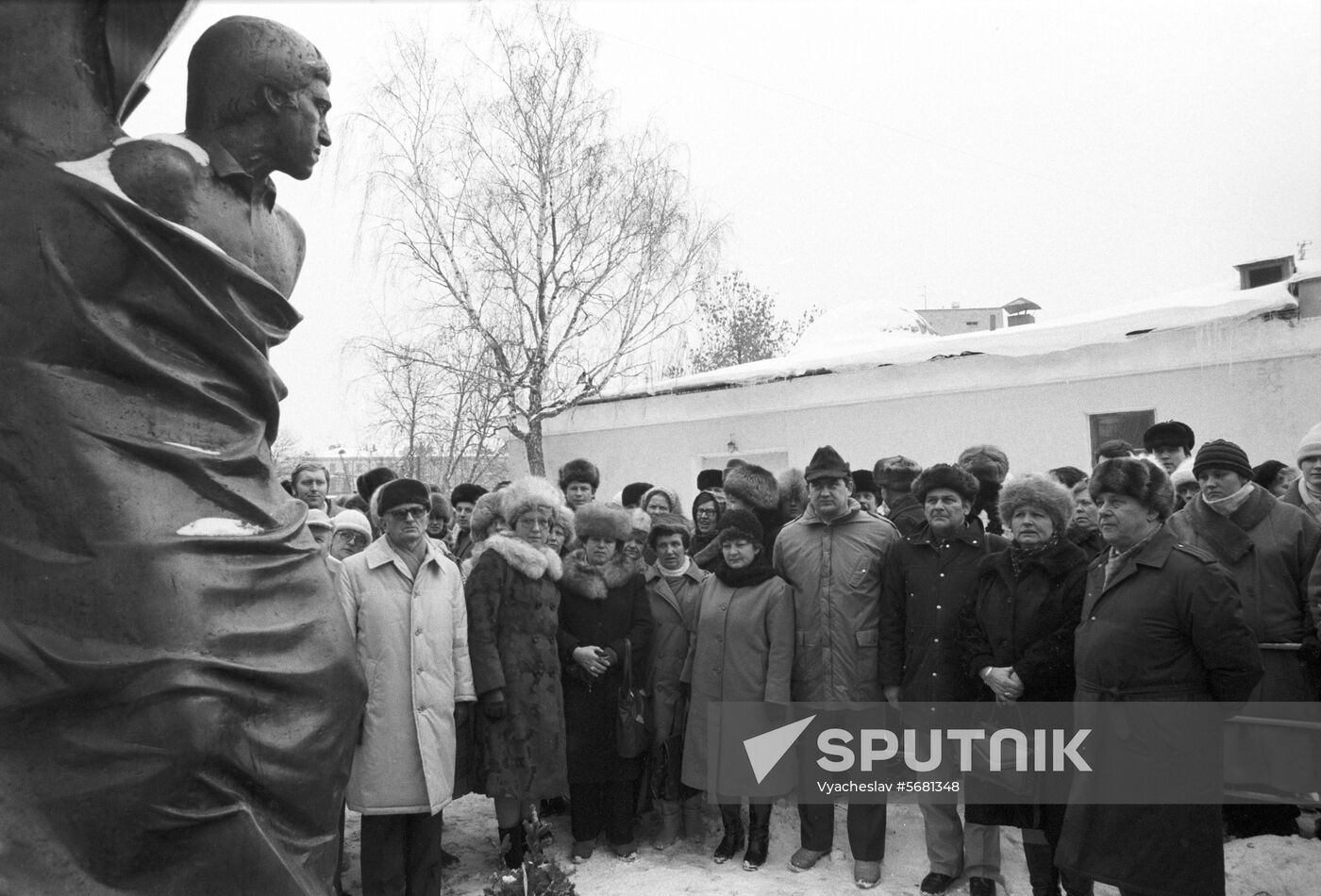 Czechoslovak delegation visits USSR