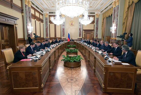 Prime Minister Dmitry Medvedev chairs Government meeting