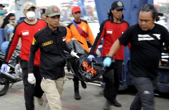 Indonesia Airplane Crash