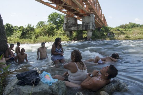 Mexico US Migrants 