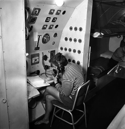 Undersea house-lab "Chernomor"