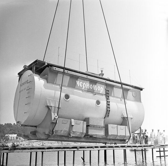 Chernomor submersible laboratory