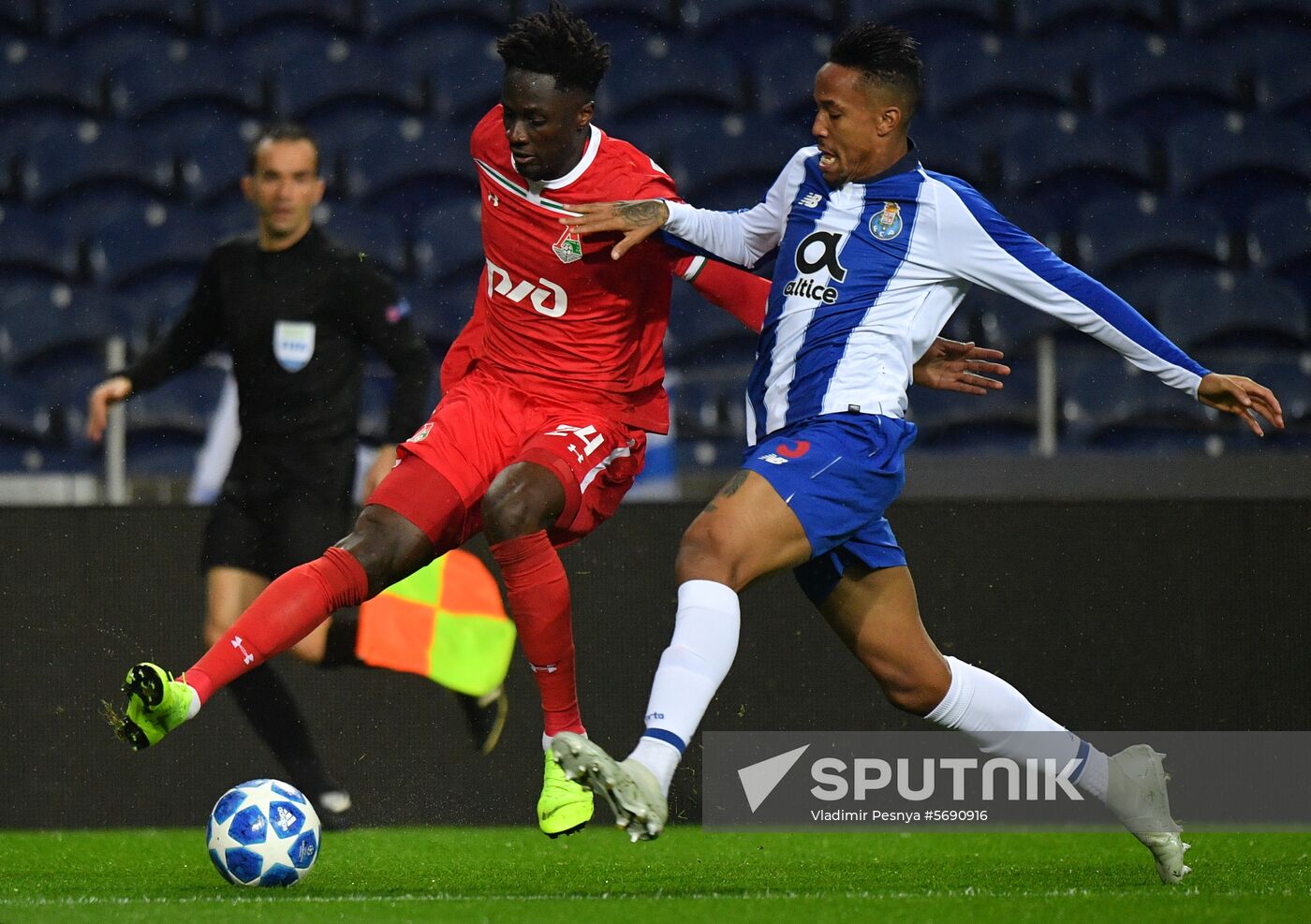 Portugal Soccer Champions League Porto - Lokomotiv