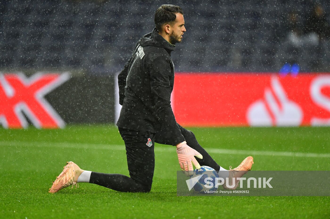 Portugal Soccer Champions League Porto - Lokomotiv
