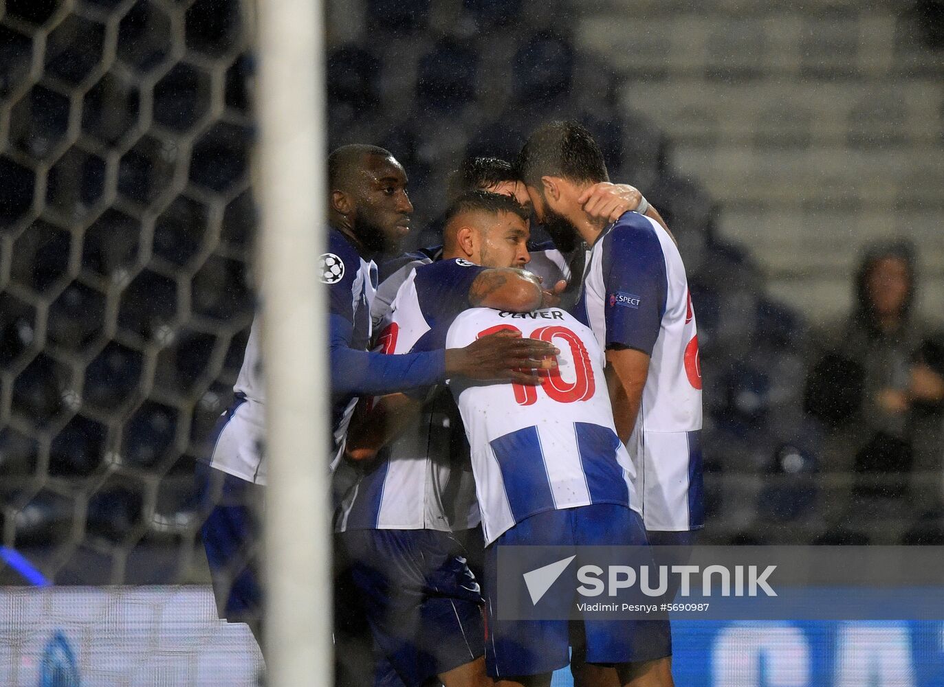 Portugal Soccer Champions League Porto - Lokomotiv