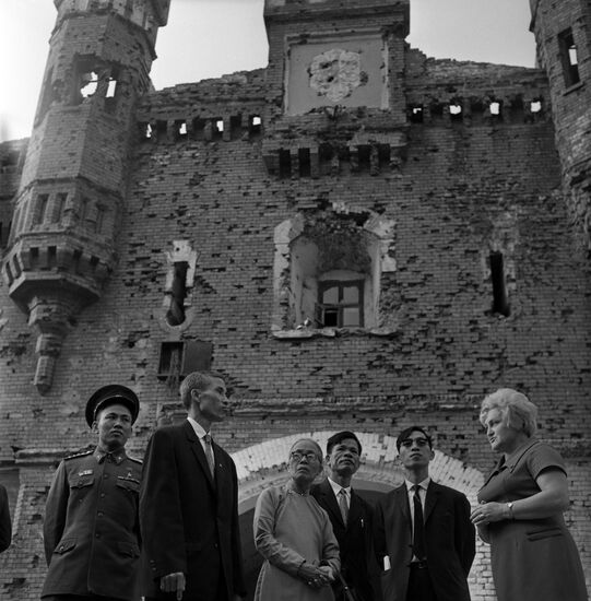 Vietnamese-Soviet friendship society delegation visited USSR