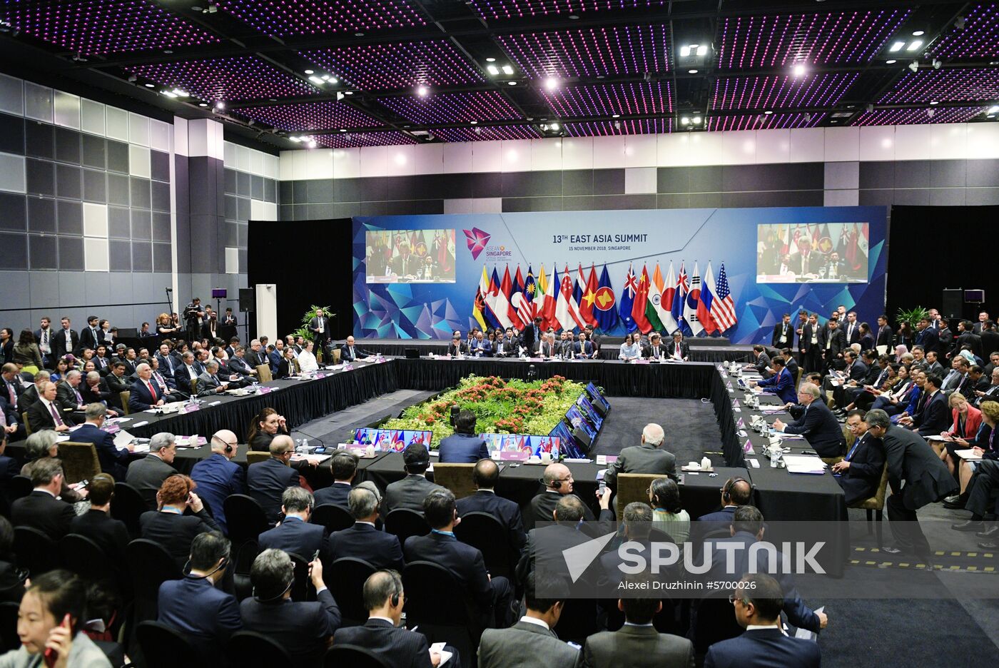 President Putin's visit to Singapore. Day three