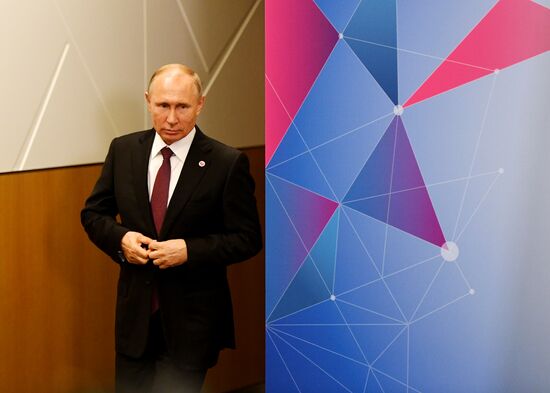 Singapore Putin